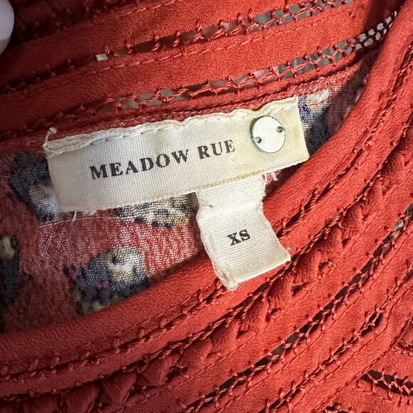 Meadow Rue Anthropologie Rust Orange Bird Top Crochet Rayon Indie Boho Fall XS - Picture 3 of 6